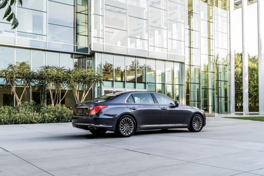  Genesis G90 (HI) 2016 года  (NA) (фото 12 из 60)